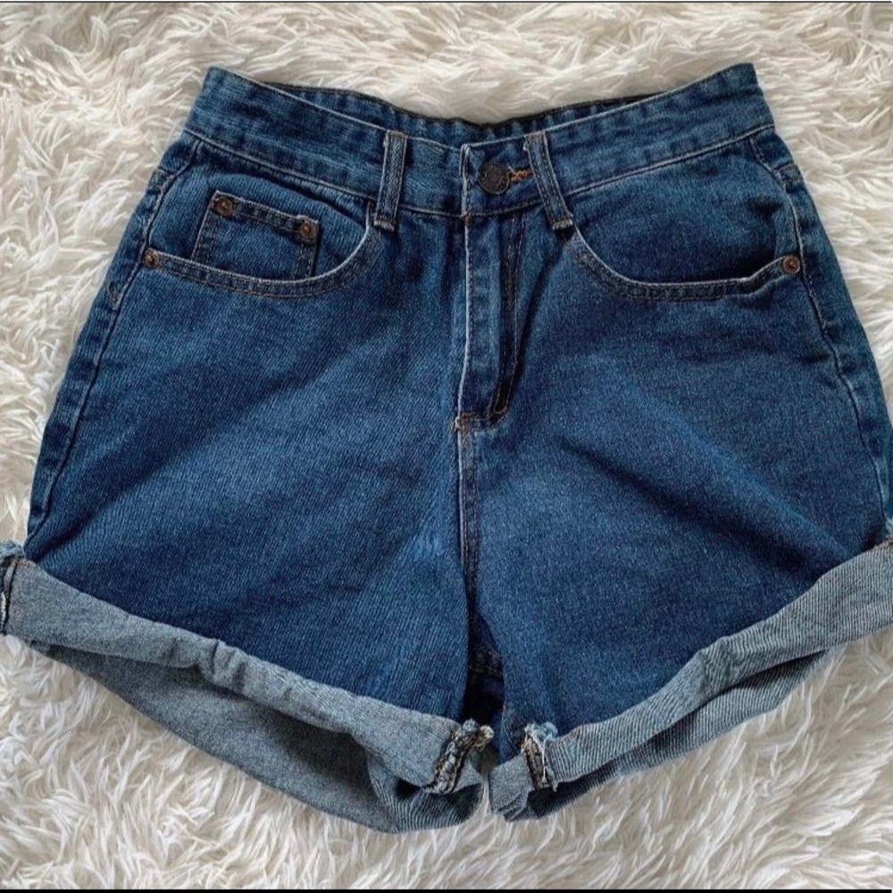 High Waisted Vintage Jean Short